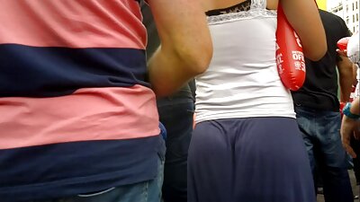امرأة سمراء تفعل كل ما في افلام سكس كلاسيكي مترجم وسعها لإرضاء له