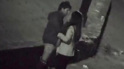 ناضجة شقراء شابة مينكس الحب مثلية مع أريكة فيلم جنس مترجم جلدية