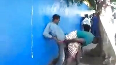 وشم فتاة شقراء يحصل بصوت عال بقصف من افلام سكس مترجم للعربية صديقها